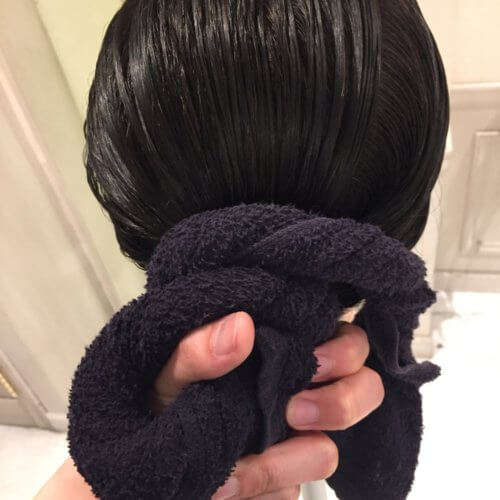 美髪への一歩!乾かす前にするべき2つのコト
