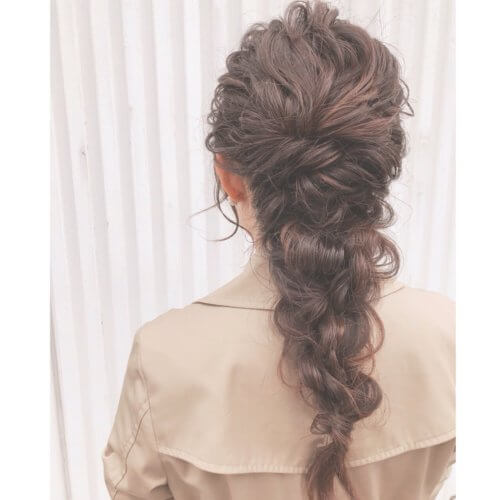 【お呼ばれヘアセット】ロングヘアをいかした編みおろしスタイル